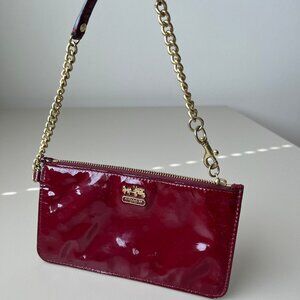 COACH Madison Patent Leather Wristlet Clutch Wallet Red Crimson Gold Chain Slim
